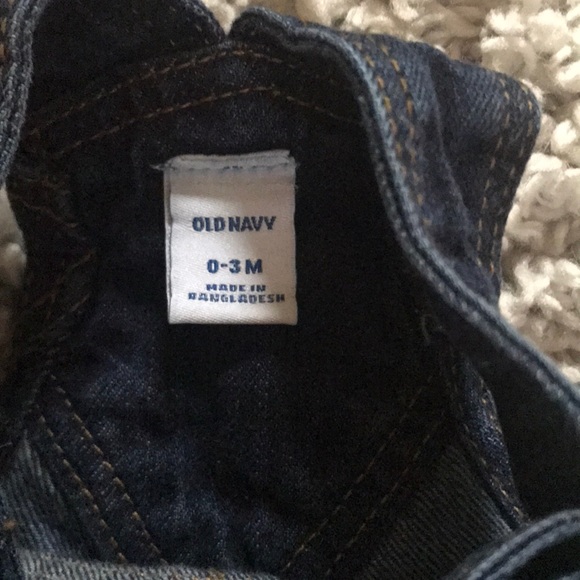 Overalls Outfit! - Picture 3 of 4